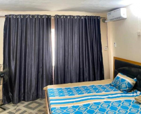 Cosy 2 Bedroom Furnished Apartment
